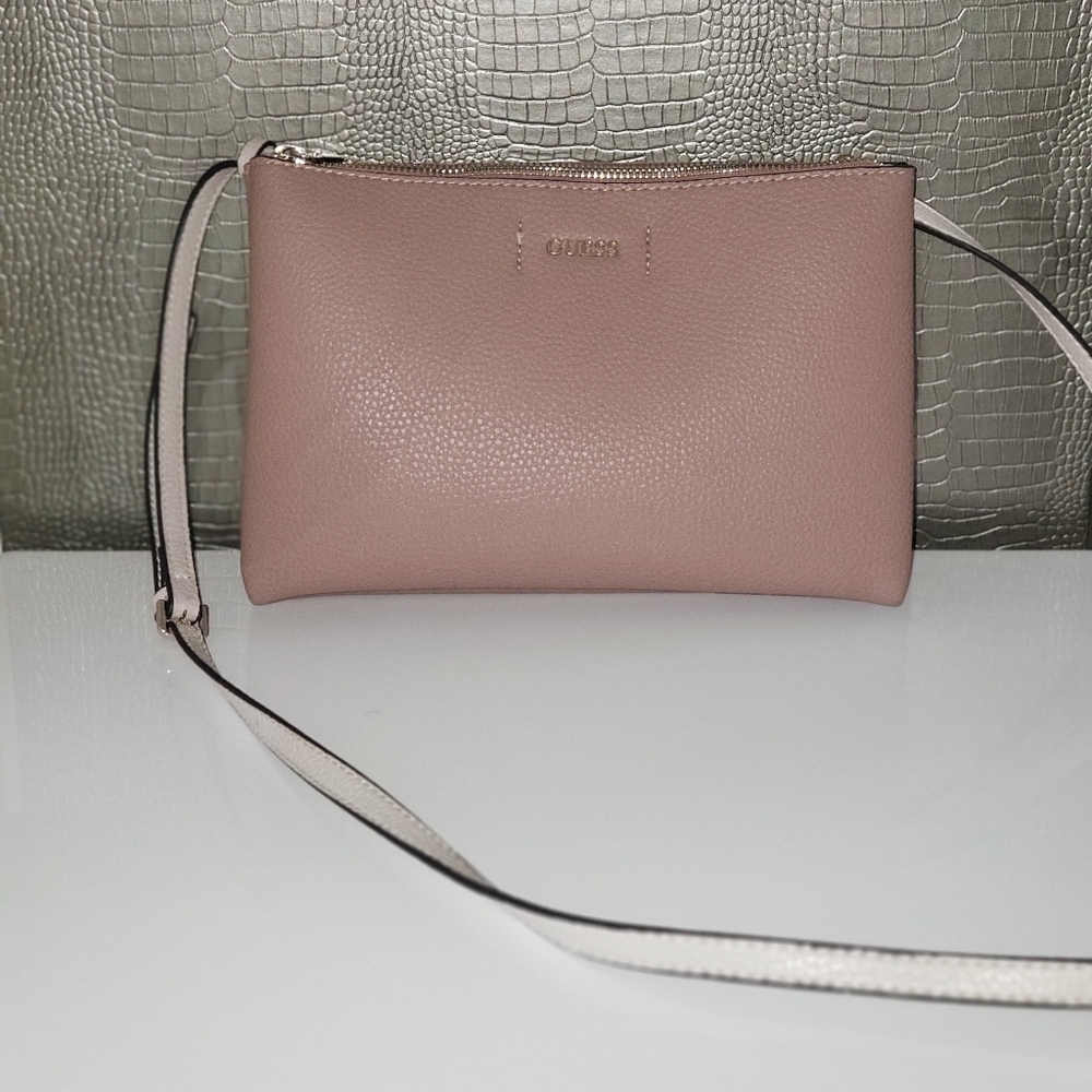 Guess  crossbody